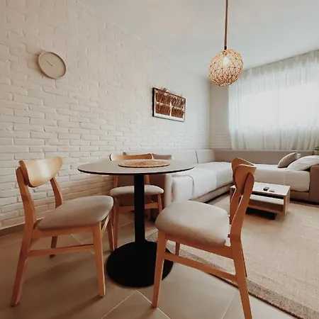 Nereus Luxury Apartments Vlore Exterior photo
